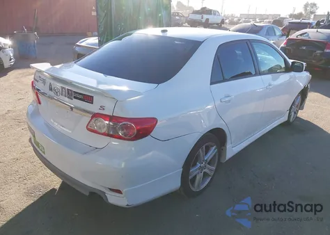 2013 Toyota Corolla S z USA, uszkodzony, nr VIN 5YFBU4EEXDP203501